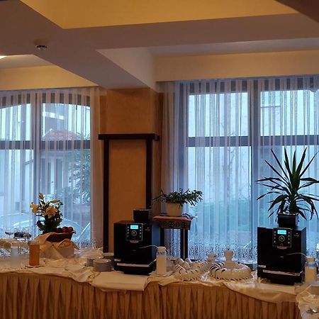 利特曼酒店 Stary Toruń 外观 照片
