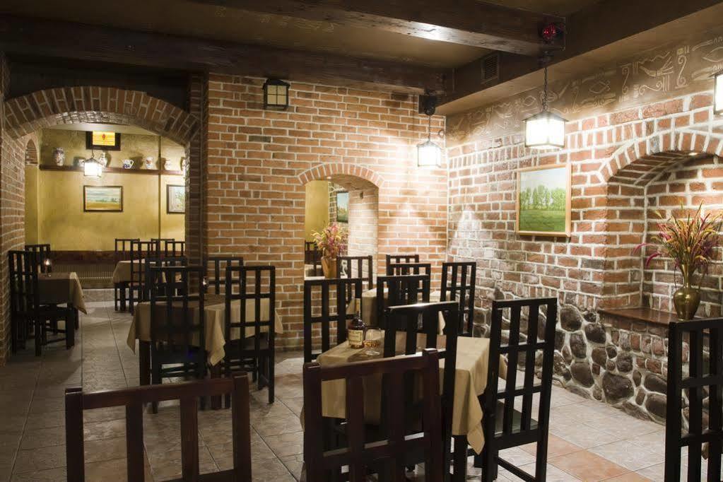 利特曼酒店 Stary Toruń 外观 照片